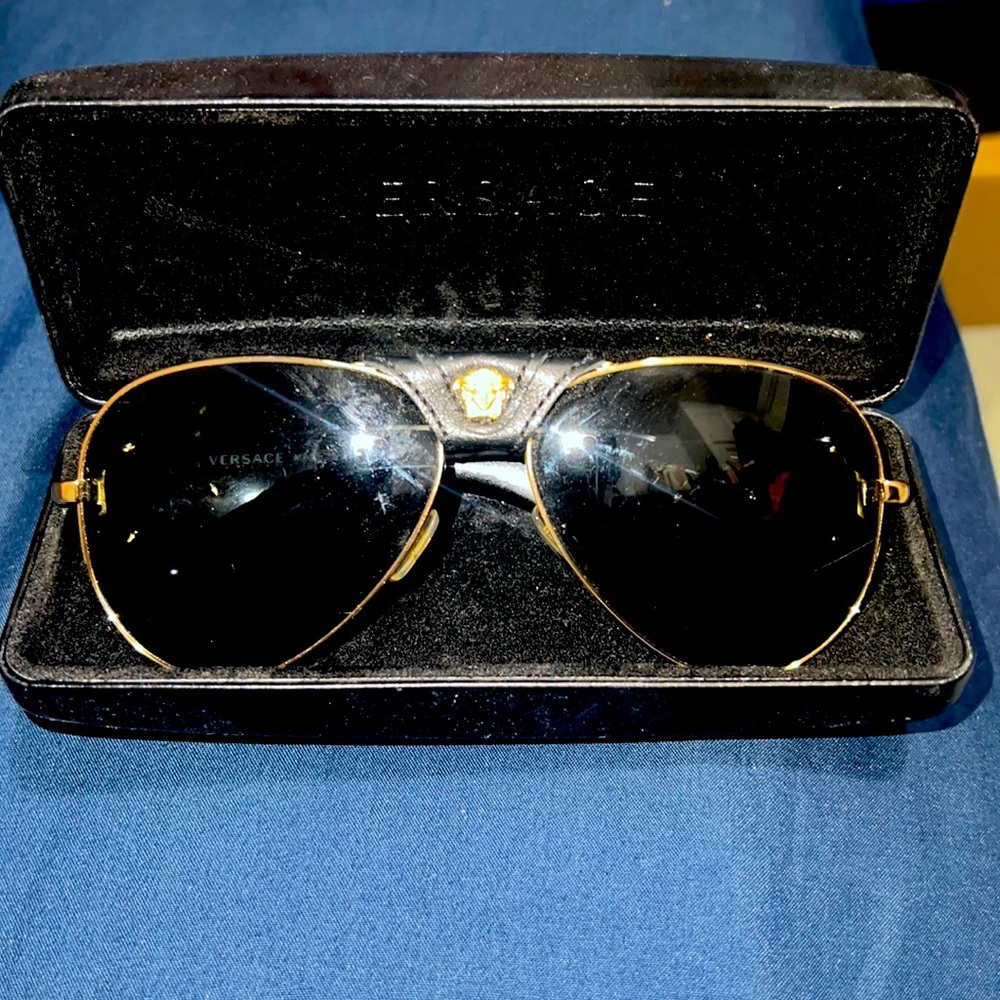 Women Versace Avaiator Sunglasses